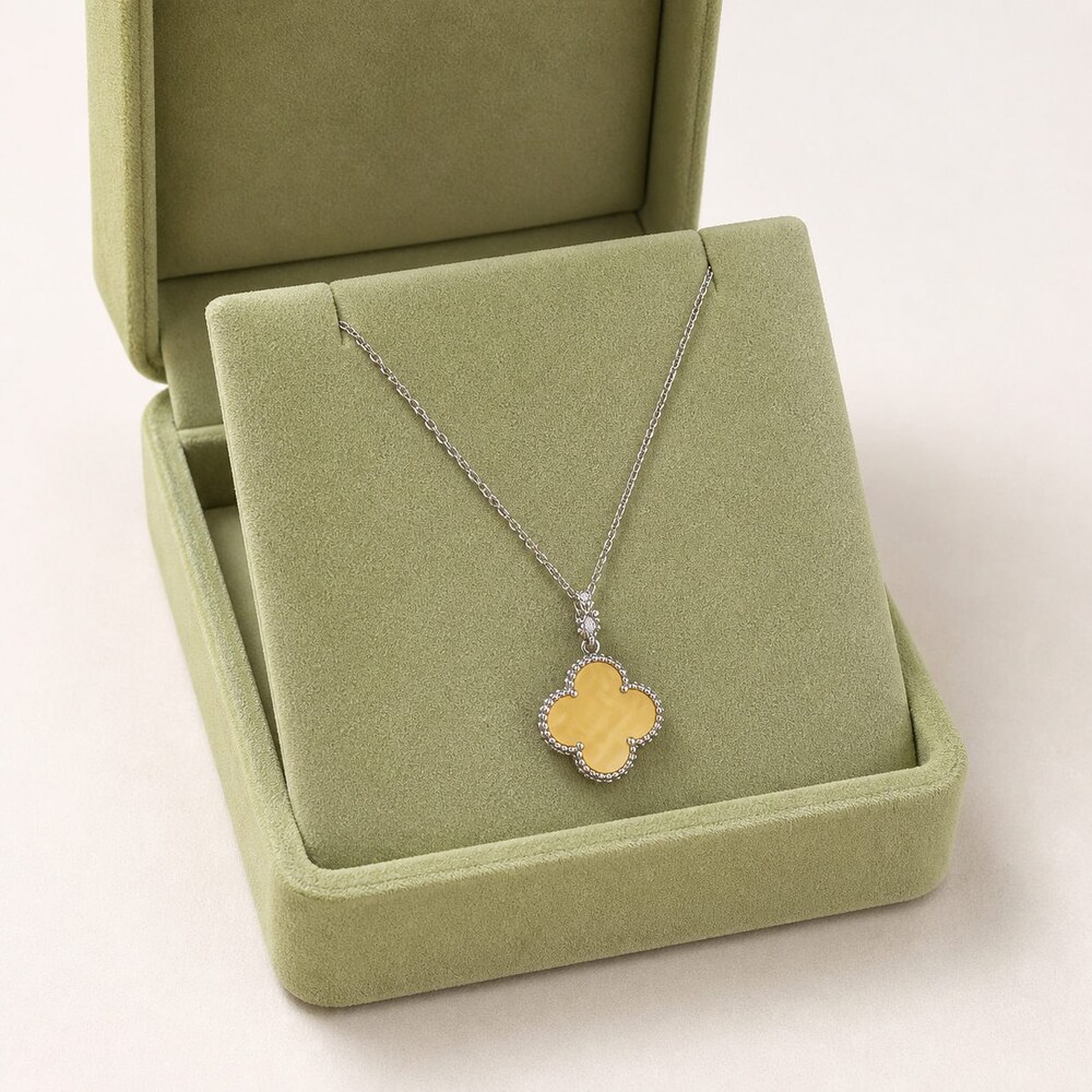 Van Cleef & Arpels Elegant Signature Necklace Style 1 | New with Box